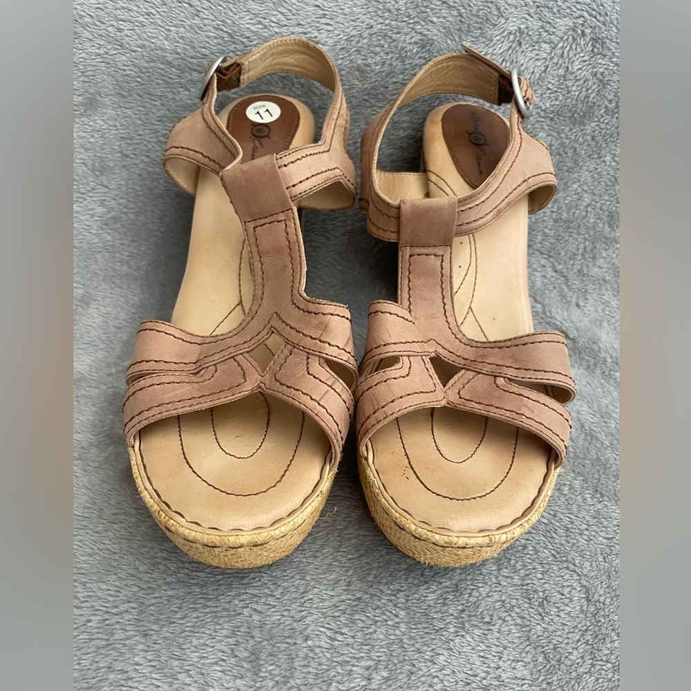 Elegant Brown Leather Sandals